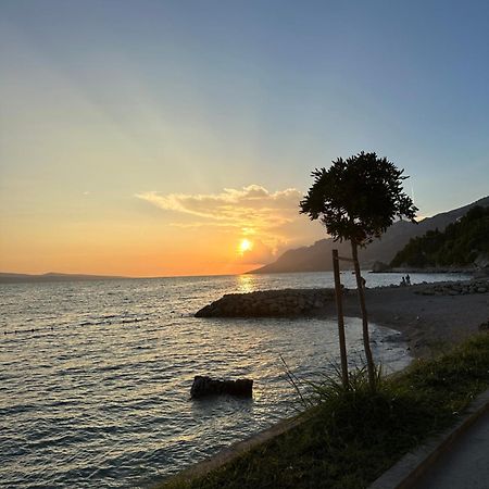 Apartmani Jurica I Ankica Brela Bagian luar foto