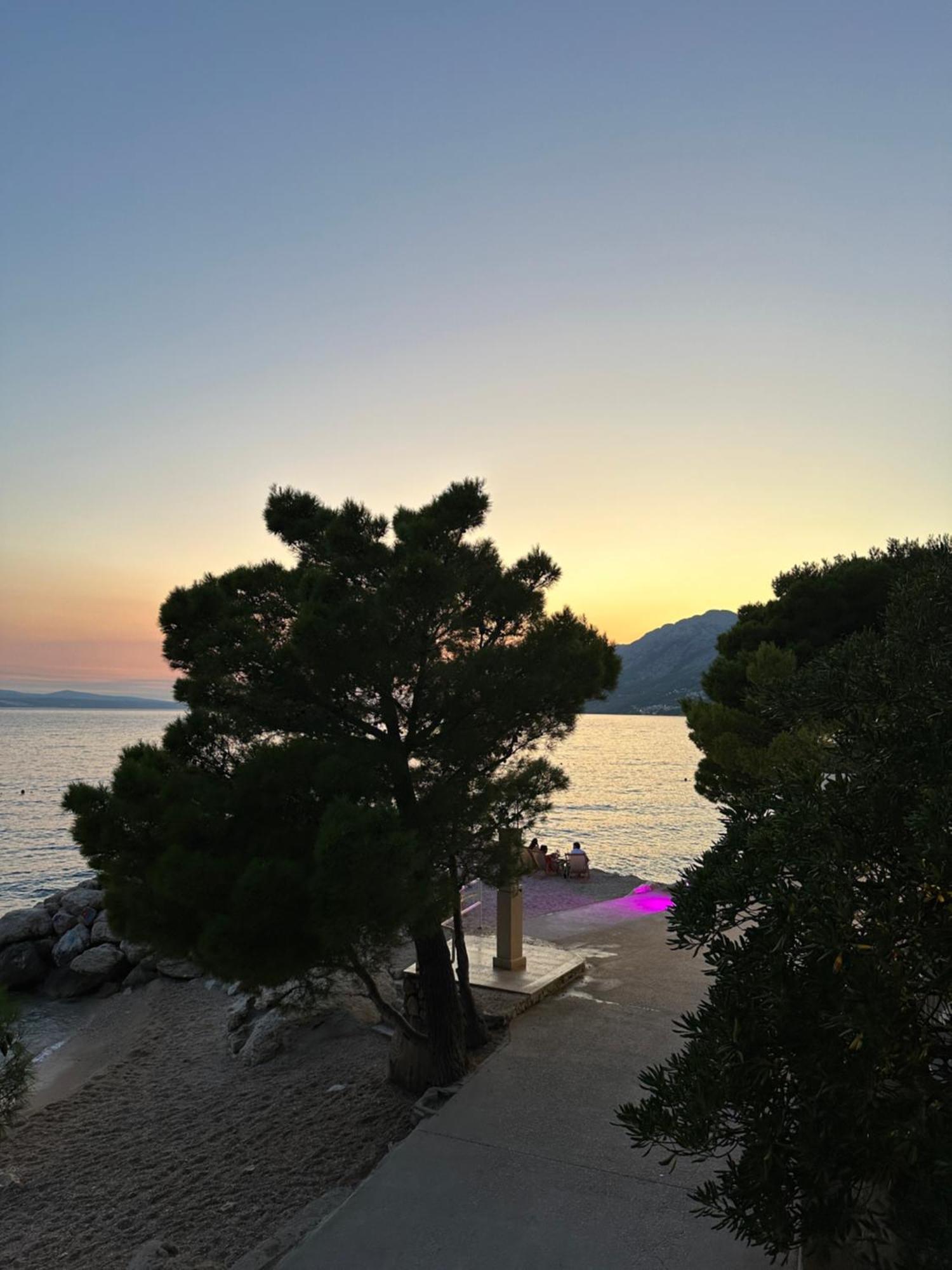 Apartmani Jurica I Ankica Brela Bagian luar foto